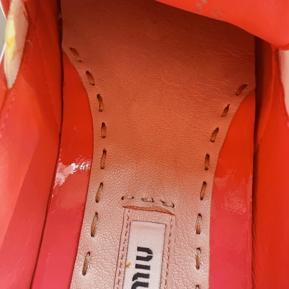 New Miu Miu shoes size 35 - Picture 3 of 3